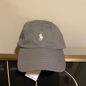 Unisex Ralph Lauren cap. Gray. (New)